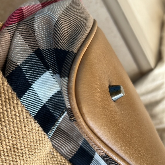 Burberry Brecon House Check Tote Bag - Picture 14 of 16